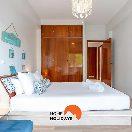 #193 Luxury Ocean View By Holidays *