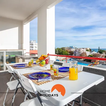#193 Luxury Ocean View By Holidays Apartment